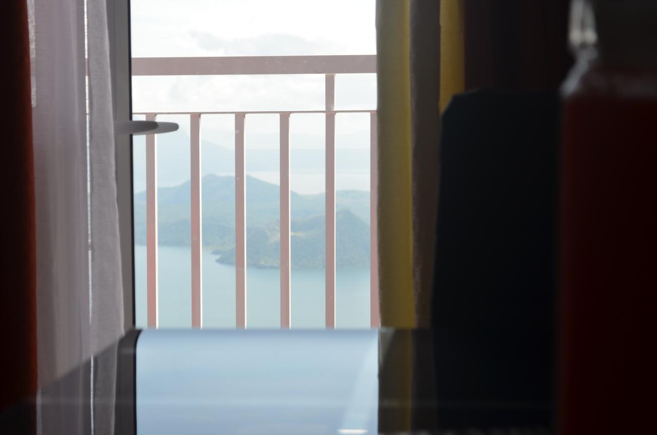 Holy Family Condo At Wind Residences,Tagaytay Tagaytay City Extérieur photo